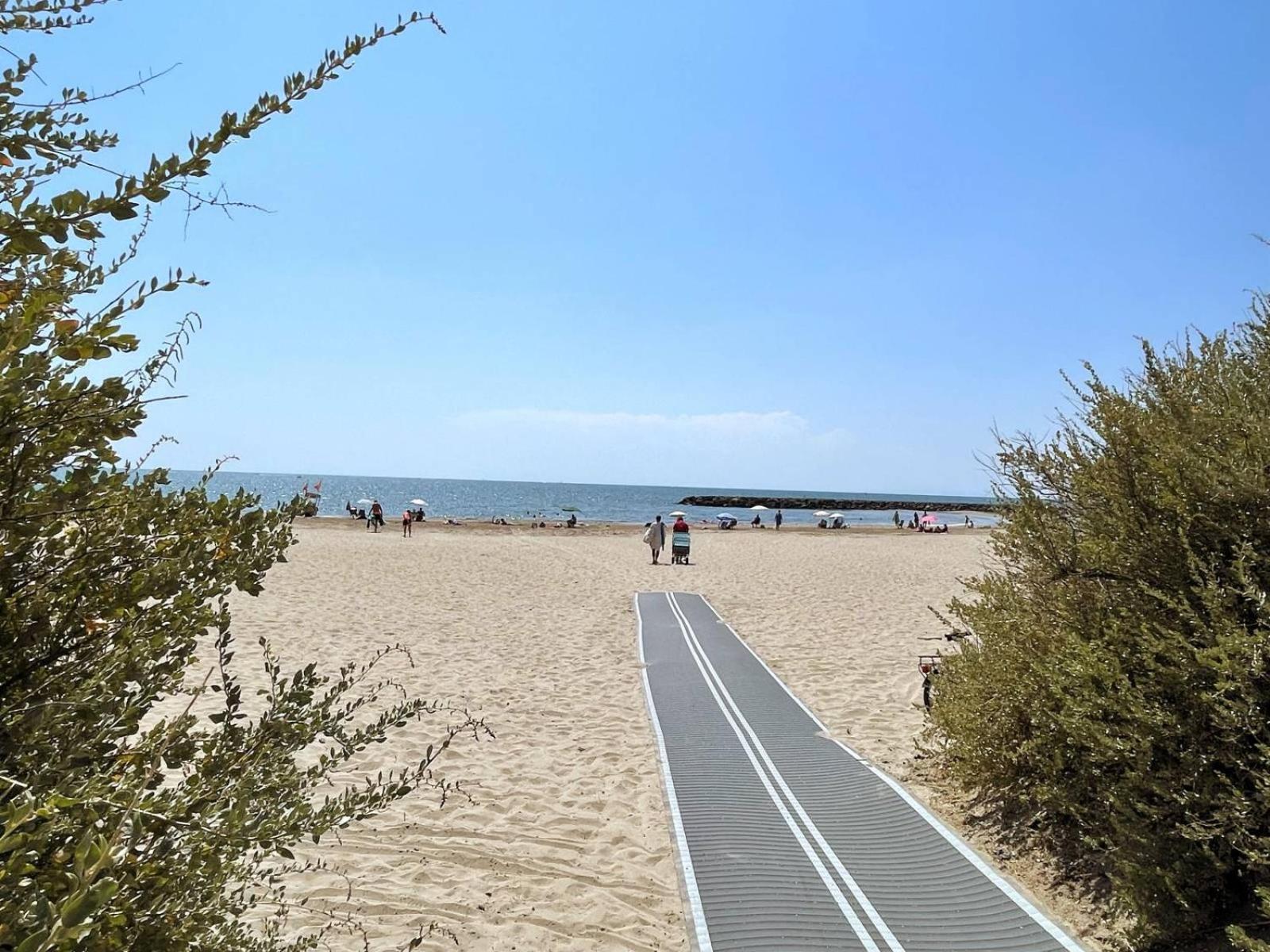 T2 ,4 Couchages ,Climatise ,Terrace ,En Face D'Aqualand ,Plage Rochelongue Агд Экстерьер фото